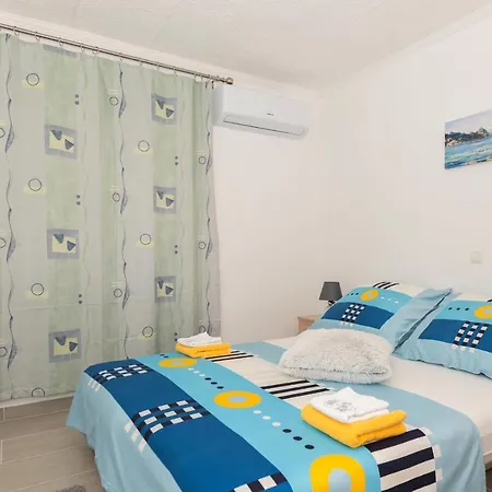 Calla Apartman *