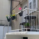 Calla Apartment