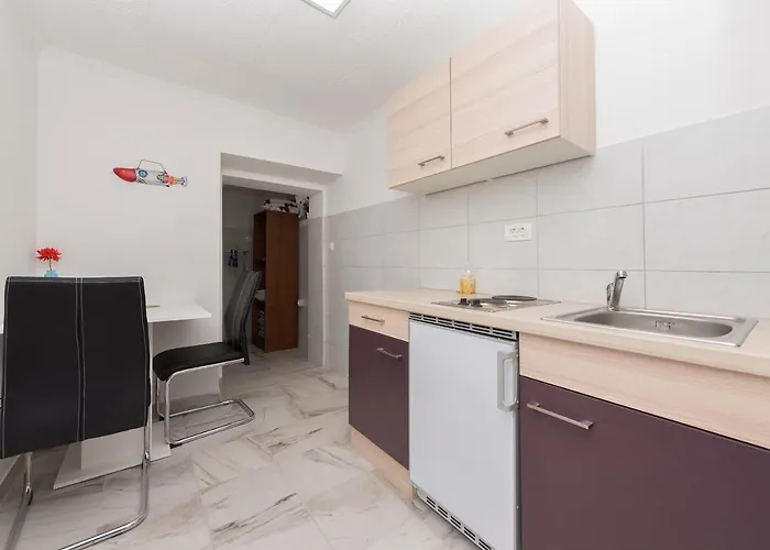 Calla Макарська